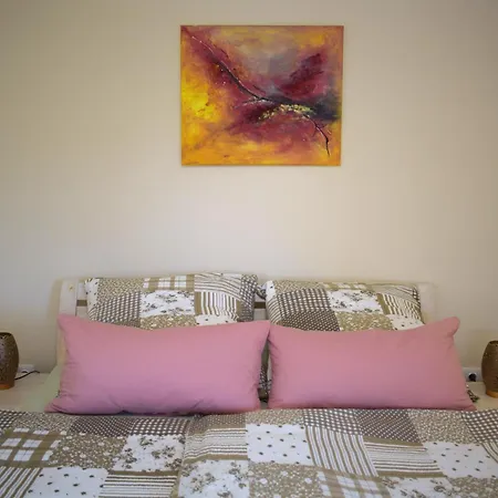 Πανσιόν Sodomb Vendeghaz 3*
